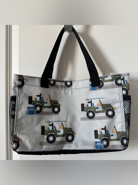NEW-Thirty-One Gifts All-In Organizer in the retired "Off-Roadin'" Jeep print